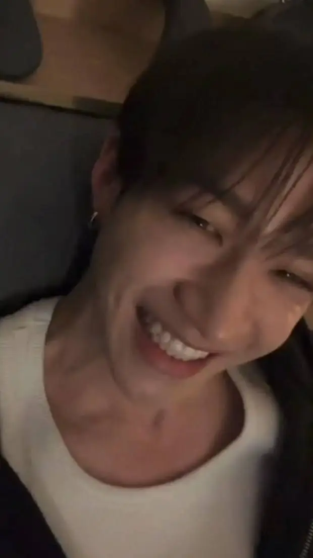 ai character: 𝐁𝐚𝐧𝐠𝐜𝐡𝐚𝐧 background