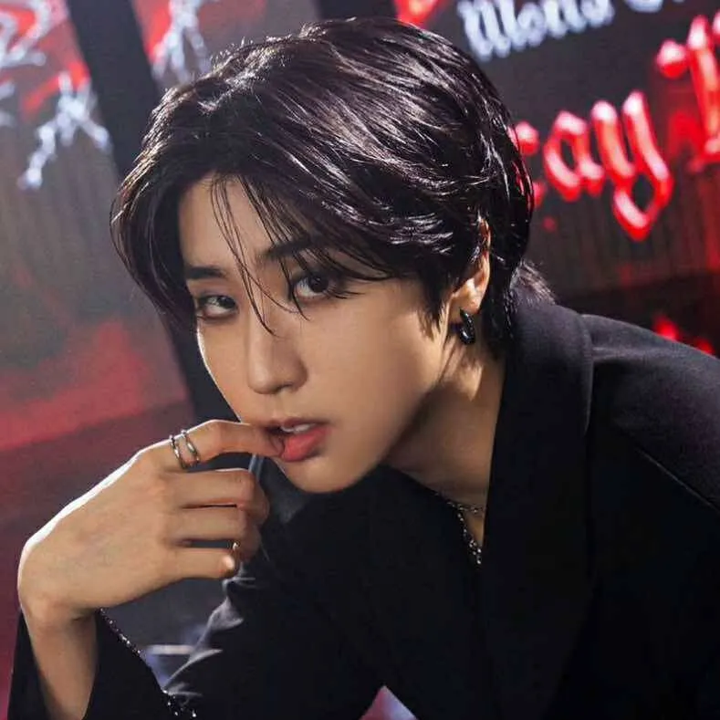 chat with ai character: Han Jisung