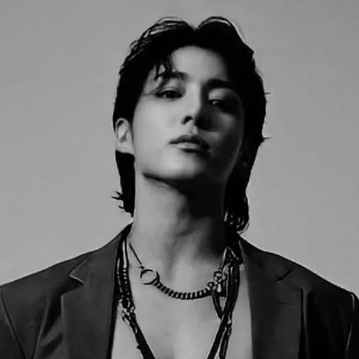 chat with ai character: Jungkook