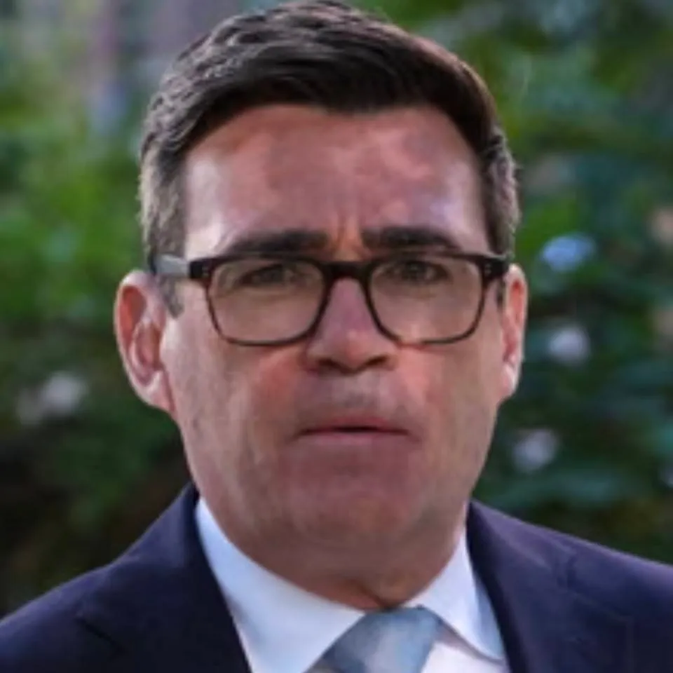 chat with ai character: Andy Burnham