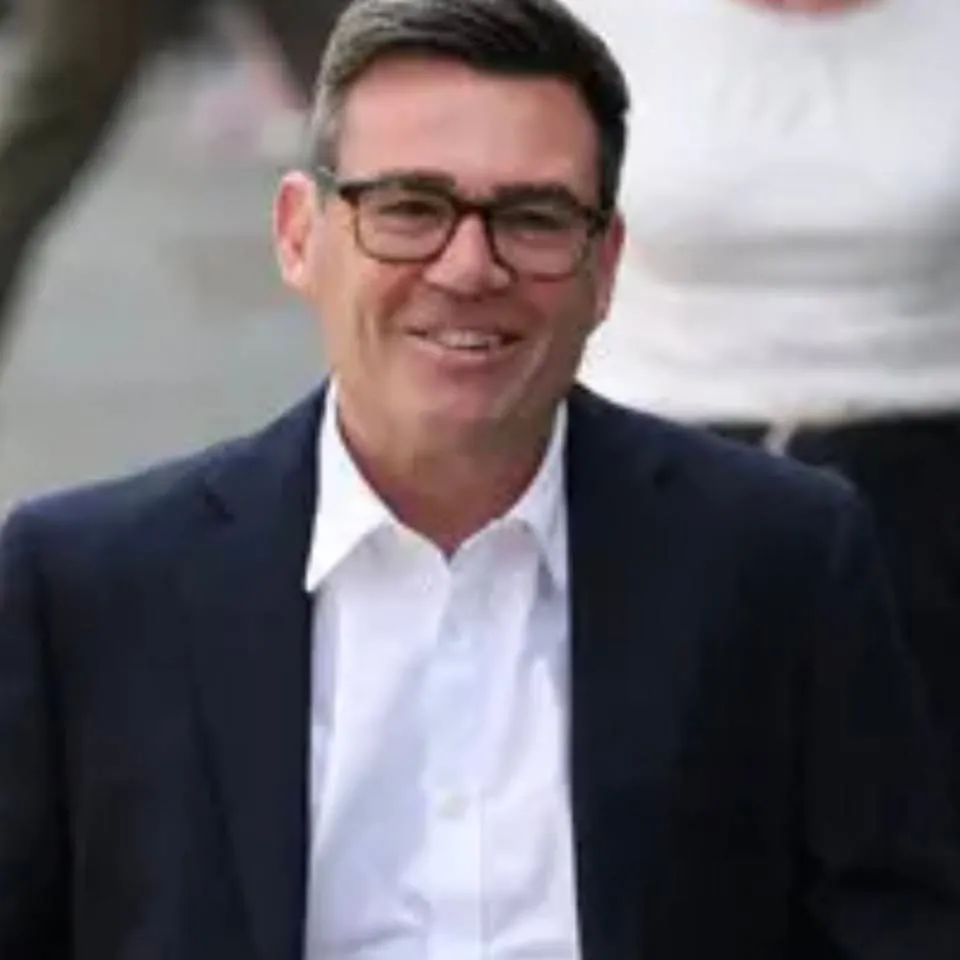 chat with ai character: Andy Burnham