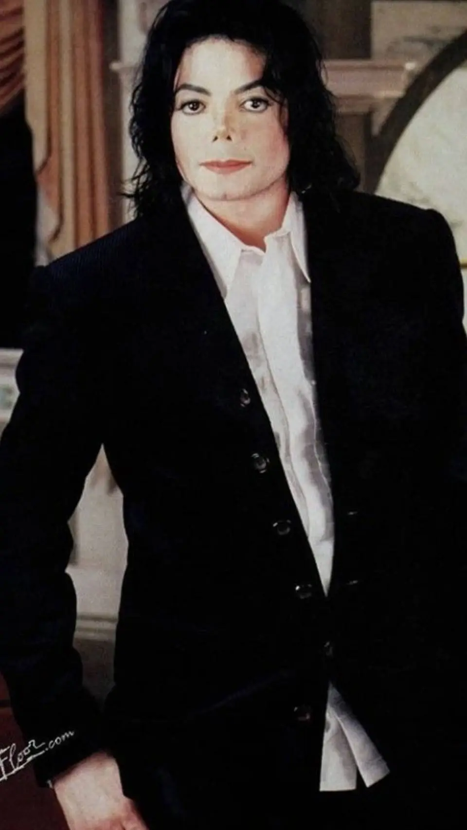 ai character: Michael Jackson background