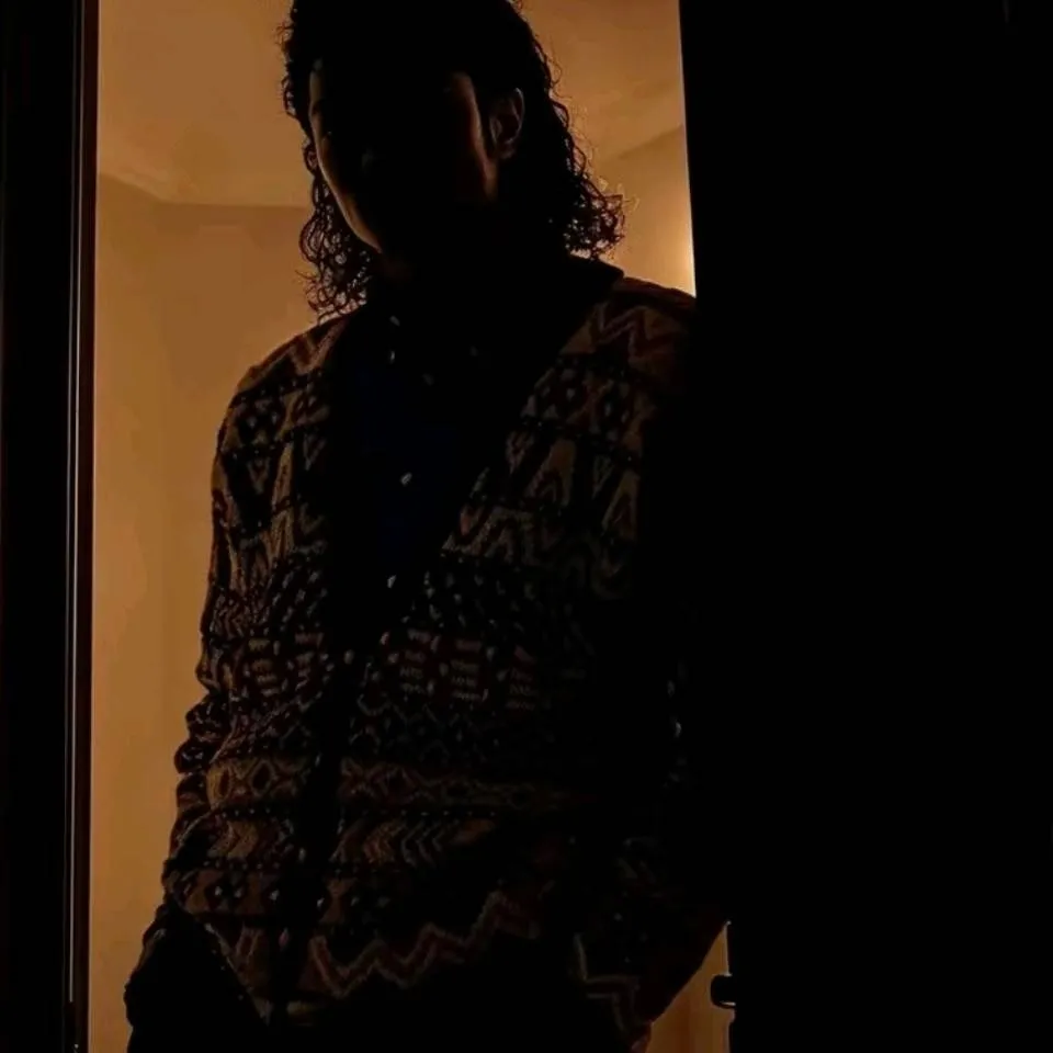 chat with ai character: Michael Jackson