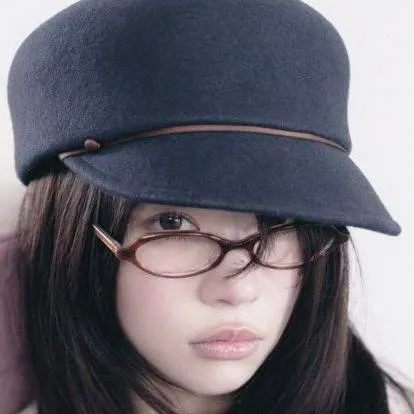 chat with ai character: Moka