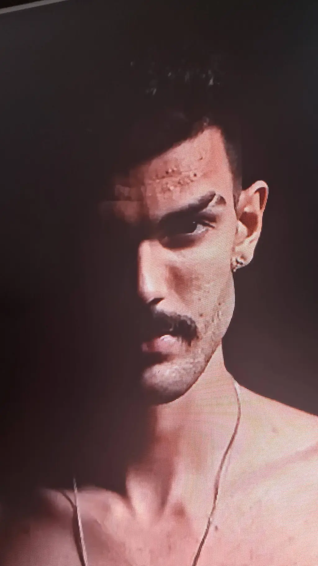 ai character: luan pereira background