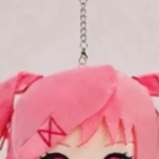 chat with ai character: Natsuki plush￼