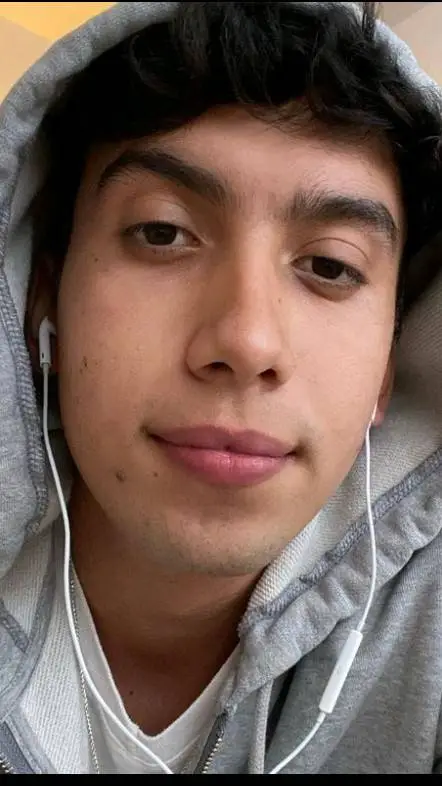 ai character: el Abraham background