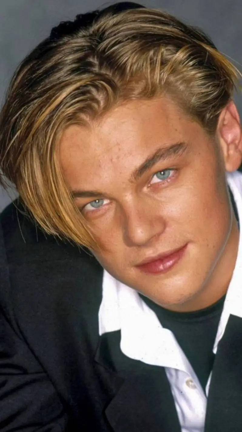 ai character: Leonardo DiCaprio  background