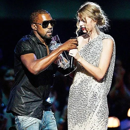 chat with ai character: Kanye west 