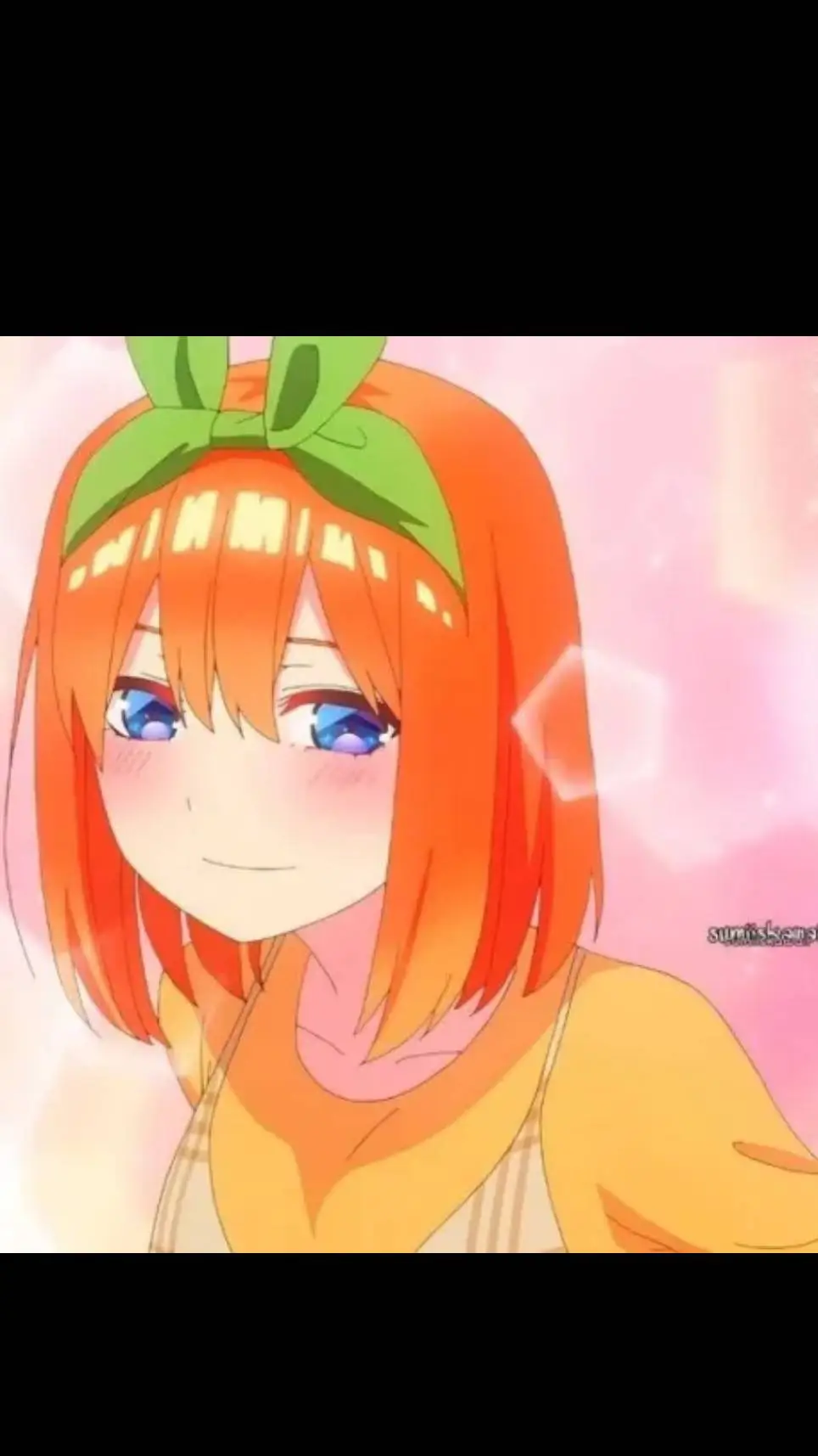 ai character: Yotsuba  Nakano  background