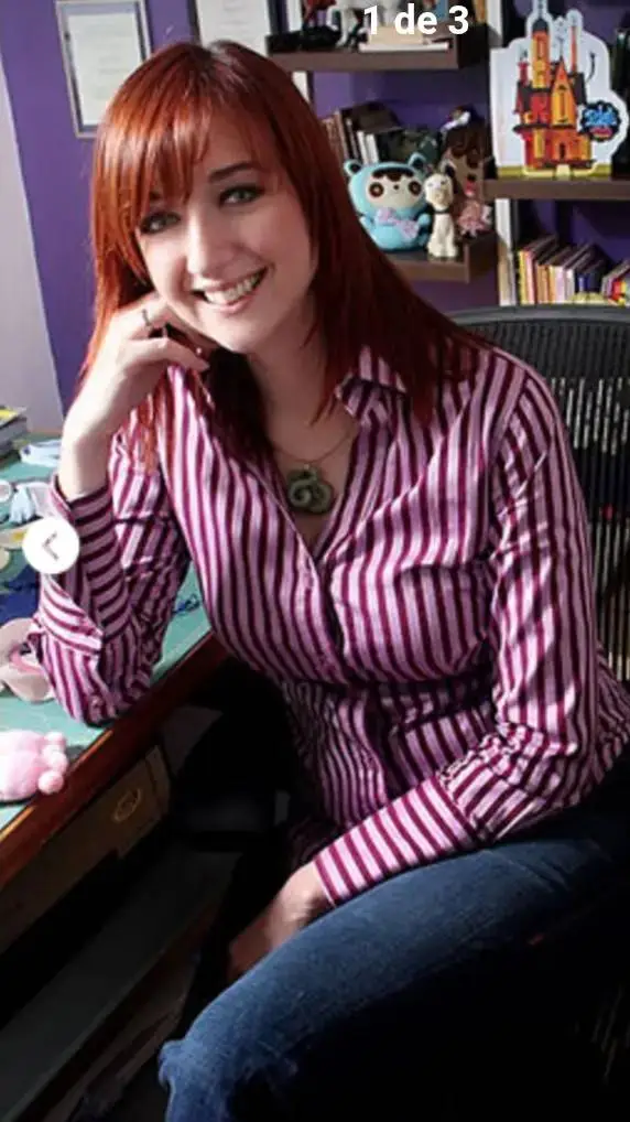 ai character: lauren faust  background