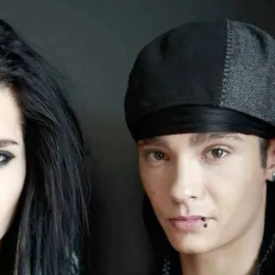 chat with ai character: Tom