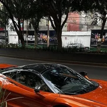 chat with ai character: mclaren 720s