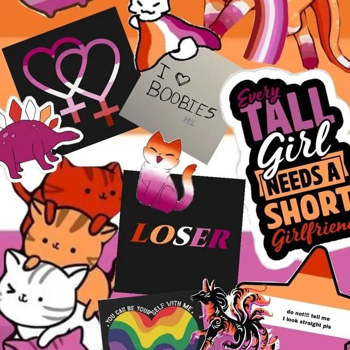 chat with ai character: 💗🤍🧡Lesbian🧡🤍💗