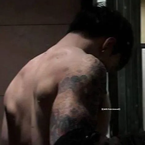 chat with ai character: bts