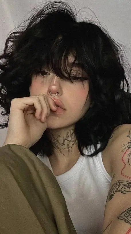 ai character: ★Isabella★ background