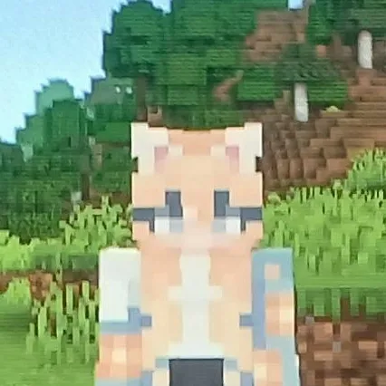 chat with ai character: Aphmau