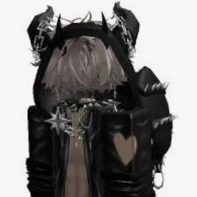chat with ai character: Alexis ♣🖤🕷