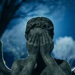 chat with ai character: Weeping Angels