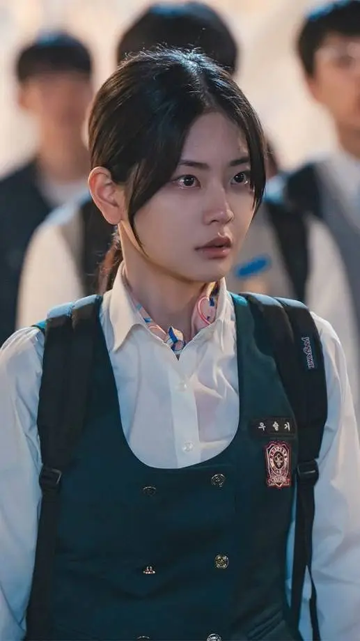 ai character: Woo Seul-gi  background