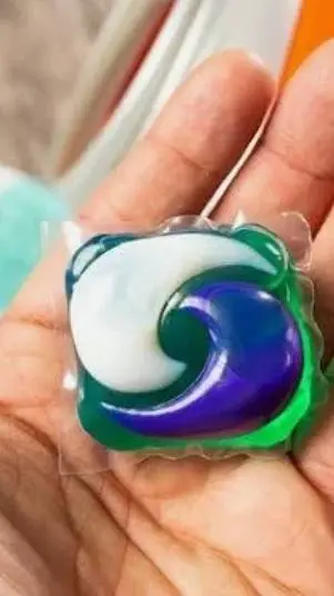 ai character: talking ideas???  background