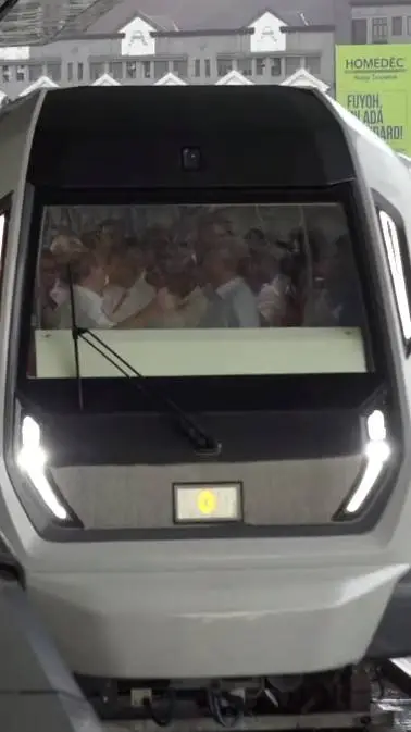 ai character: MRT Siemens background