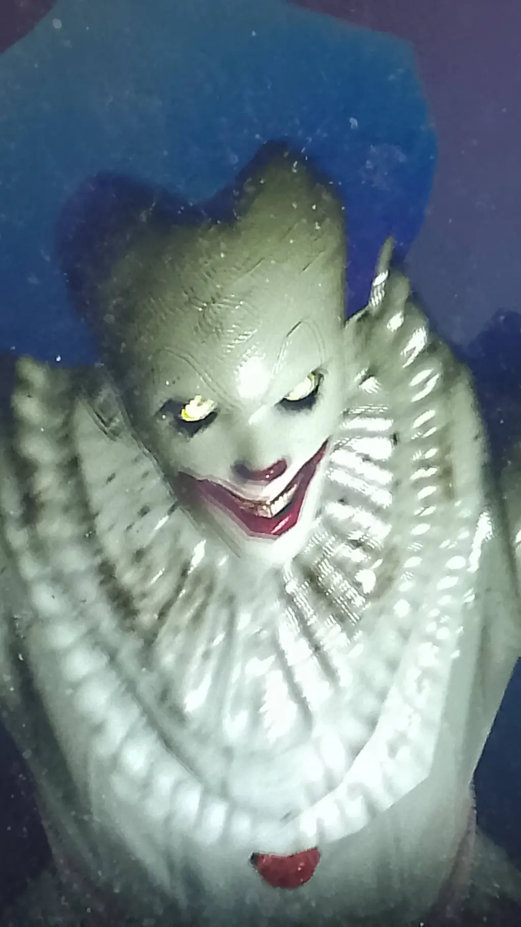 ai character: Pennywise  background