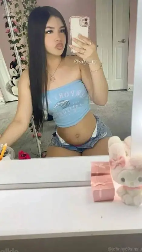 ai character: luna background