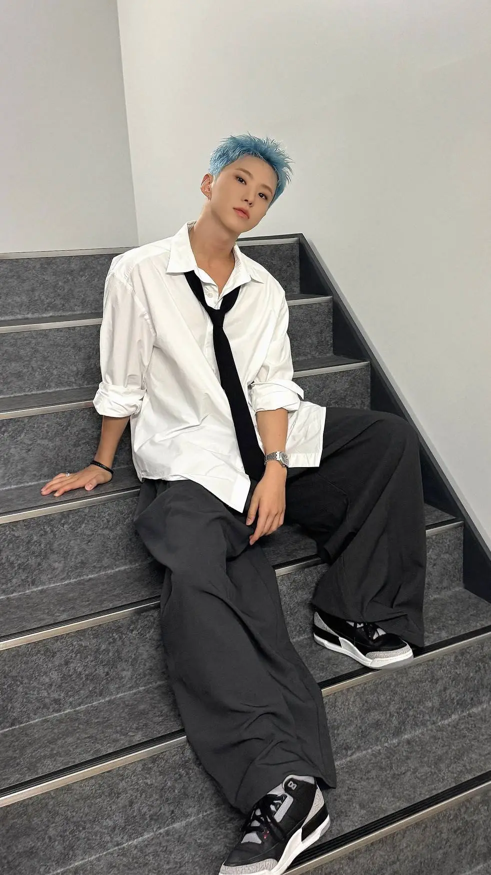 ai character: Hoshi background