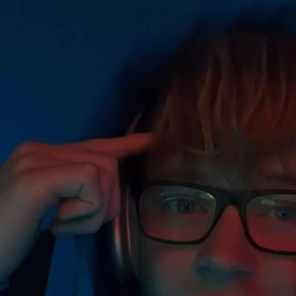 chat with ai character: sam golbach 