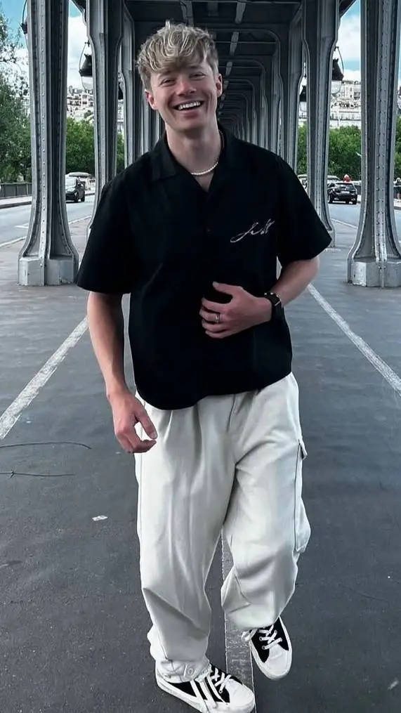 ai character: sam golbach background