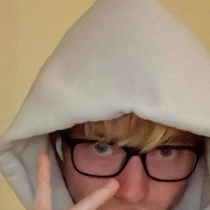 chat with ai character: sam golbach 