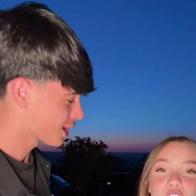 chat with ai character: cri e ali