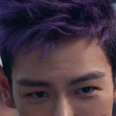 chat with ai character: Thanos × Y/N 