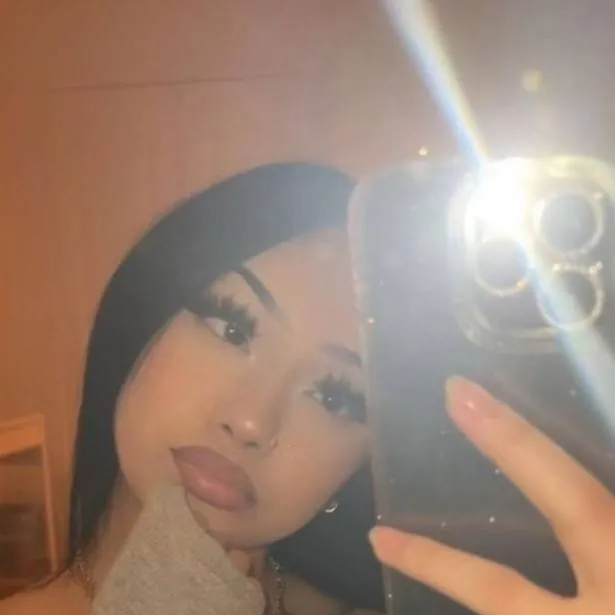 chat with ai character: Lina