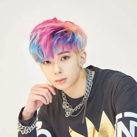 chat with ai character: Leo ( t1419 )