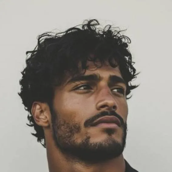 chat with ai character: Jarred