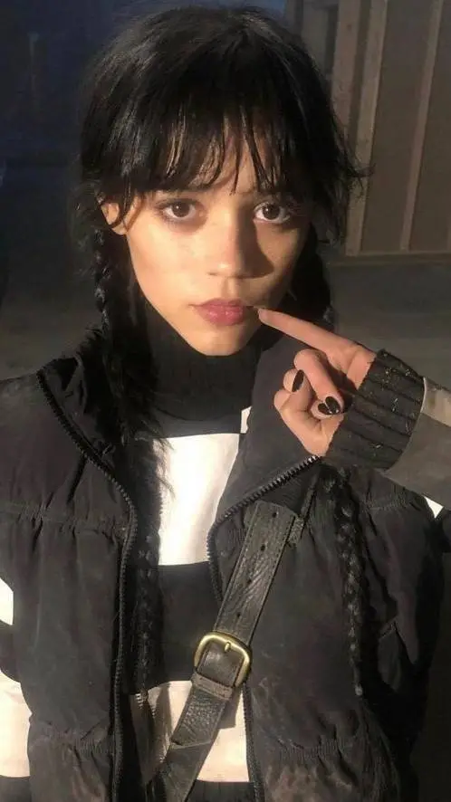 Talkie AI - Chat with Wednesday Addams 
