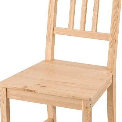 chat with ai character: Chair