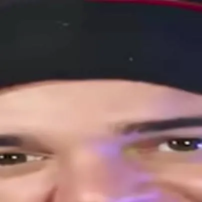 chat with ai character: num sei 😐