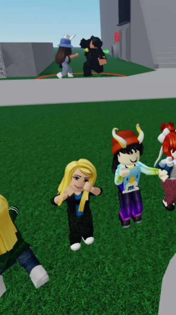 ai character: Scary 5 roblox gir background
