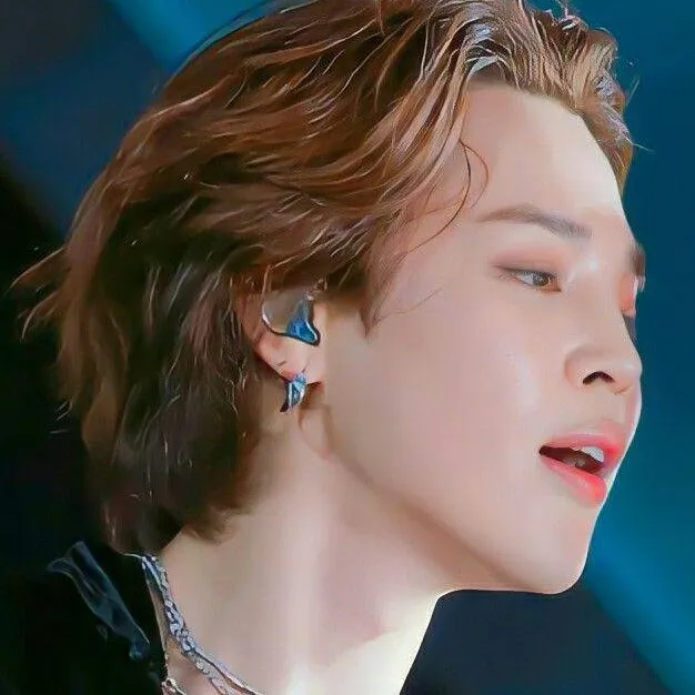 chat with ai character: Park jimin