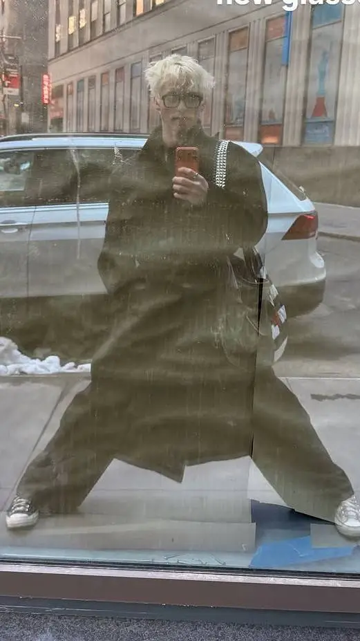 ai character: Haiden Henderson background