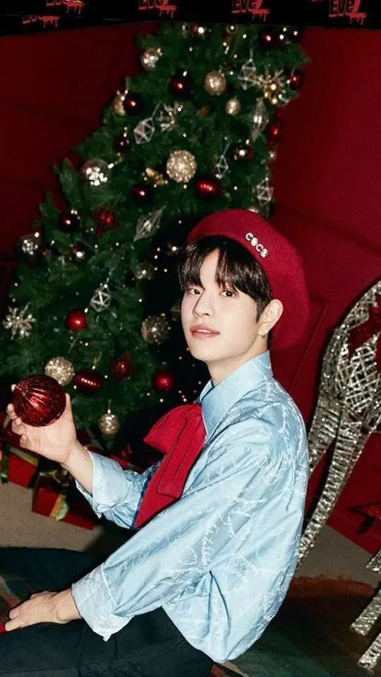 ai character: Seungmin Noël background