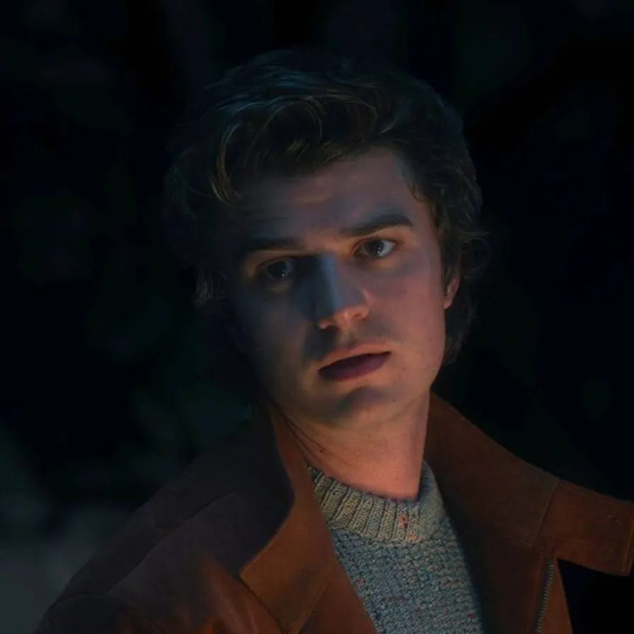 chat with ai character: Steve Harrington
