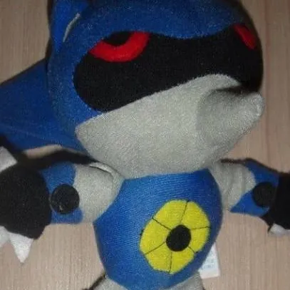 chat with ai character: metalsonichuehue 