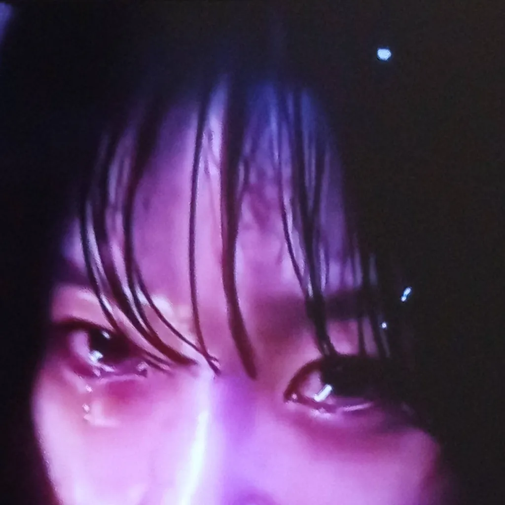 chat with ai character: junhee