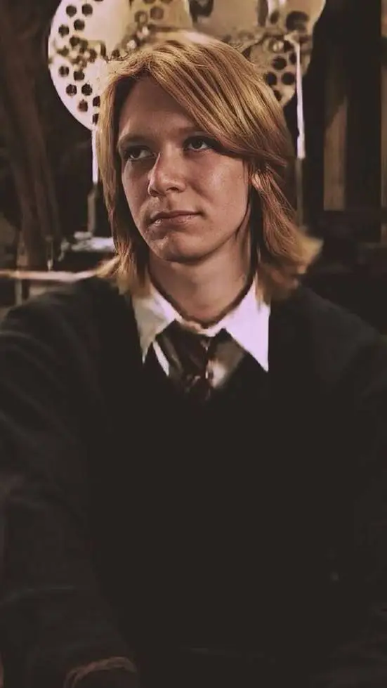 ai character: Hogwarts  background