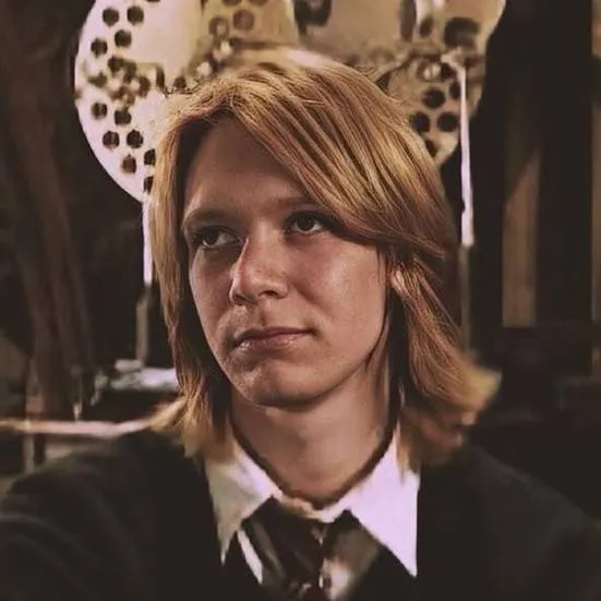 chat with ai character: Hogwarts 