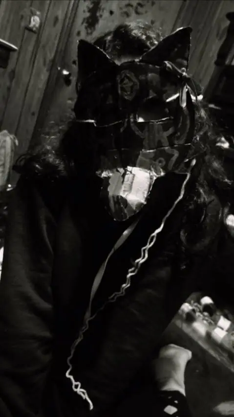 ai character: Aaliyah bb background